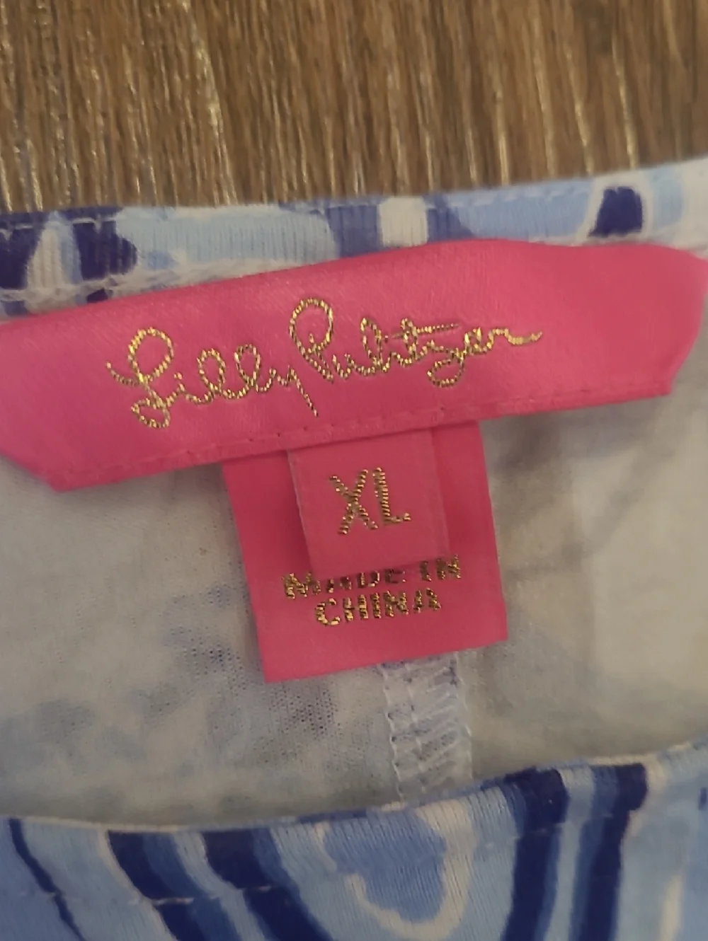 Lilly Pulitzer Blue & Pink‎ Printed Tunic - Picture 2 of 13